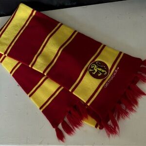 Harry Potter Gryffindor House Striped Scarf Knit 100% Lambswool Maroon Yellow.